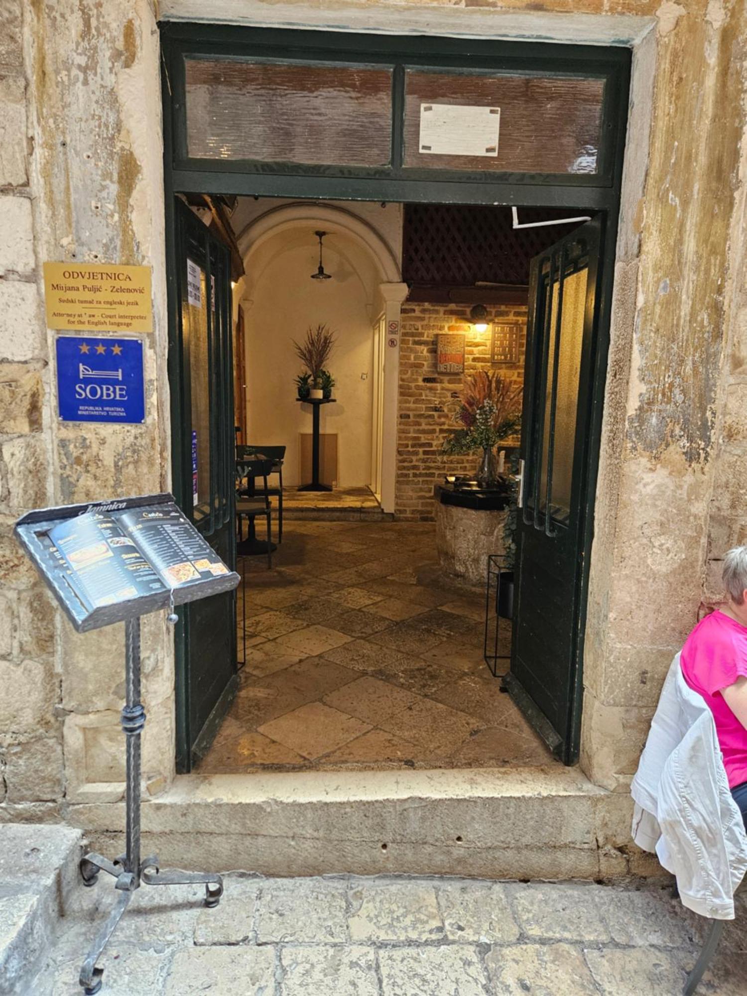 Castello Hostel Dubrownik Zewnętrze zdjęcie